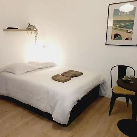 Апартаменты Le 29 Cuty, Wifi, A 3Min De La Gare Sncf Ажен Экстерьер фото